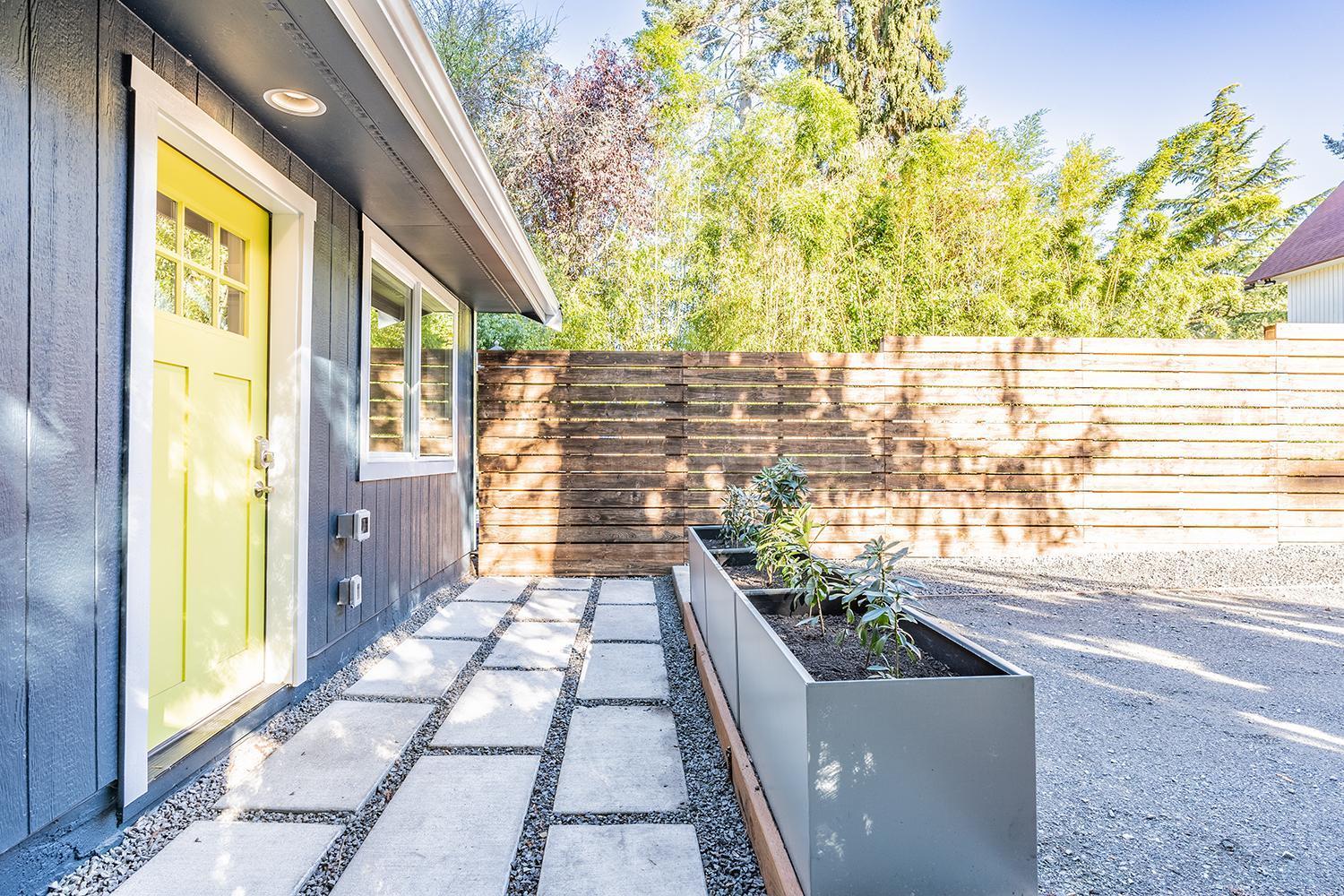 The Spa Experience At Cute As A Button! Seattle Exterior photo